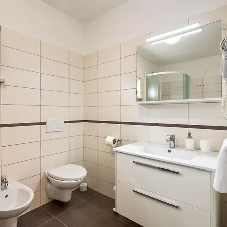 Rustic Casa Mate With 2 Bedrooms In Tinjan * Kringa