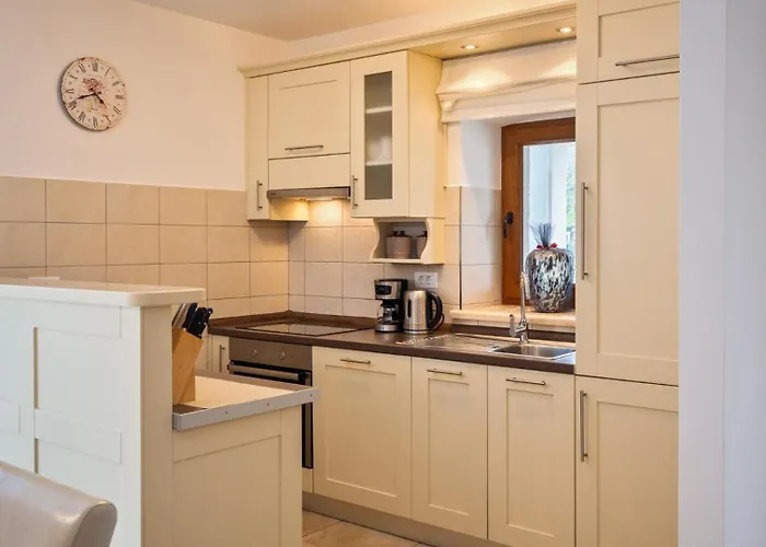 Rustic Casa Mate With 2 Bedrooms In Tinjan * Kringa